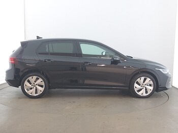 Used Volkswagen Golf 2025 for sale - 77740636: Photo