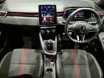 Used Renault Clio 2023 for sale - 77924407: Photo