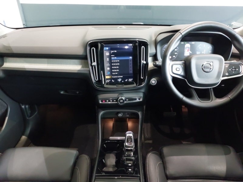 Used Volvo XC40 2020 for sale - 78179298: Photo 2