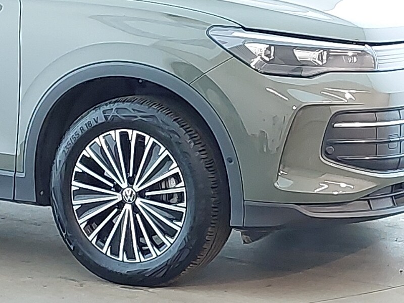 Used Volkswagen Tiguan 2024 for sale - 78211640: Photo 9