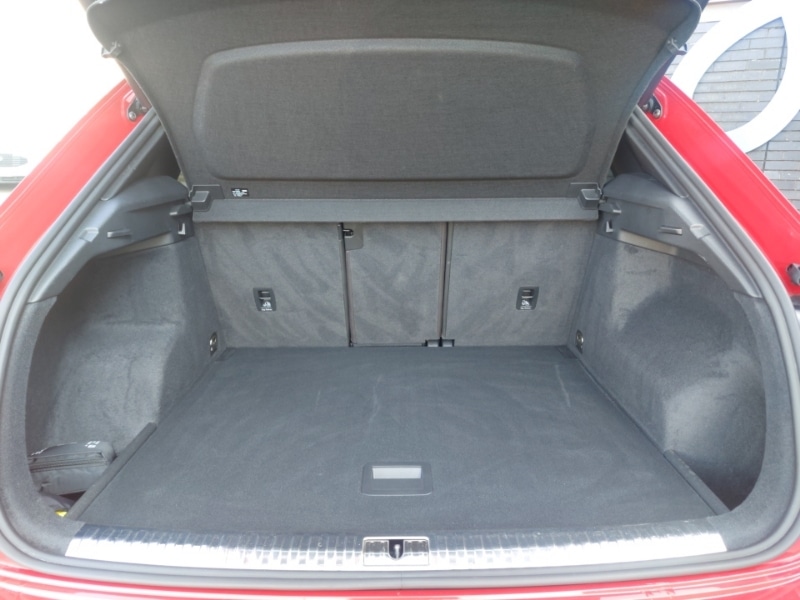 Used Audi Q3 2023 for sale - 77975334: Photo 8