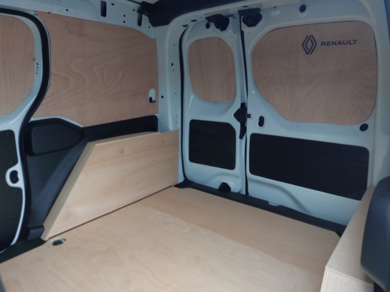 Used Renault Kangoo 2025 for sale - 77150636: Photo 6