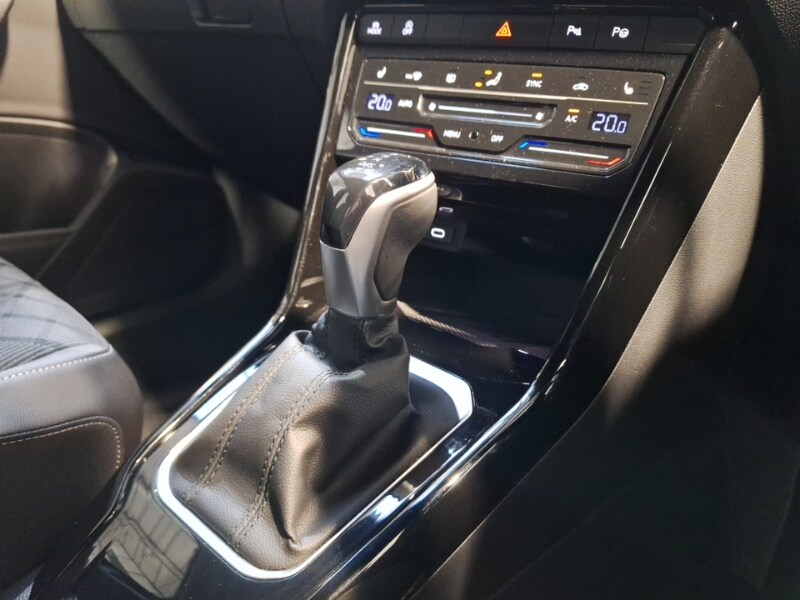 Used Volkswagen T-Roc 2025 for sale - 77078819: Photo 11