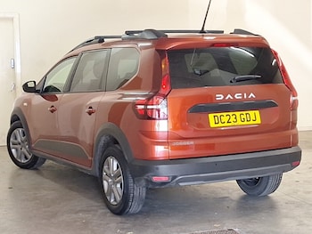 Used Dacia Jogger 2023 for sale - 79466302: Photo