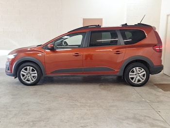 Used Dacia Jogger 2023 for sale - 79466302: Photo