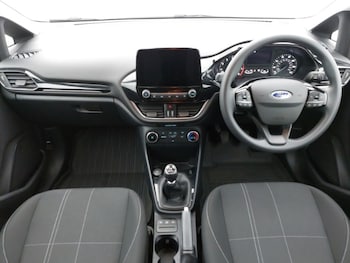 Used Ford Fiesta 2020 for sale - 76521360: Photo