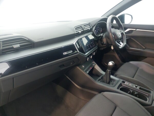 Used Audi Q3 2022 for sale - 76254103: Photo 5