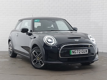 Used MINI Hatch 2023 for sale - 77856350: Photo