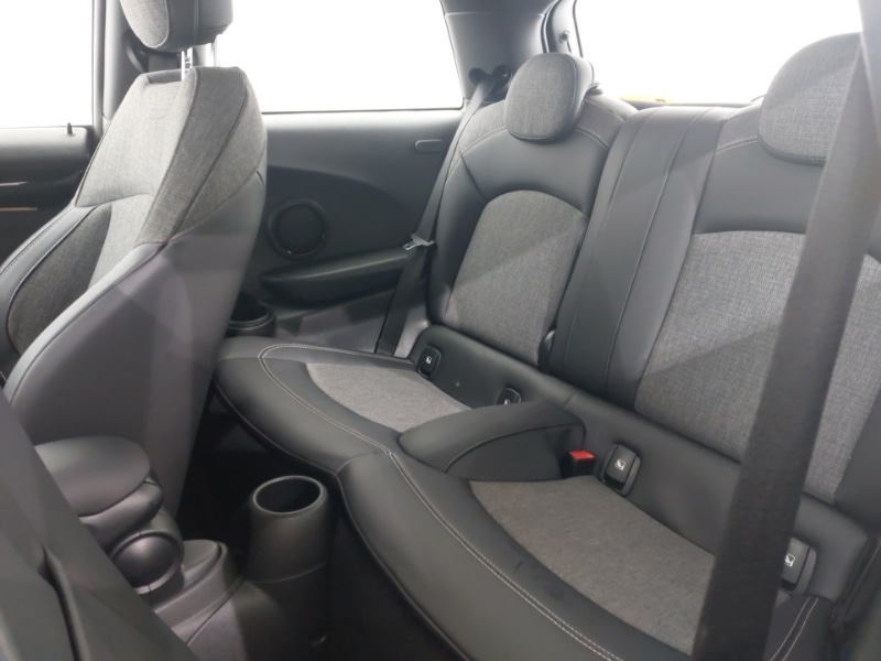 Used MINI Hatch 2023 for sale - 77856350: Photo 6