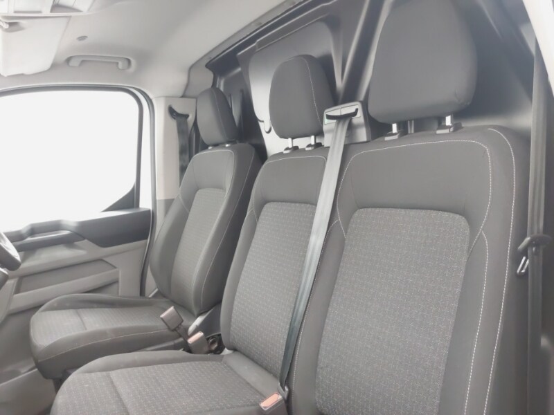 Used Ford Transit Custom 2024 for sale - 77876019: Photo 5