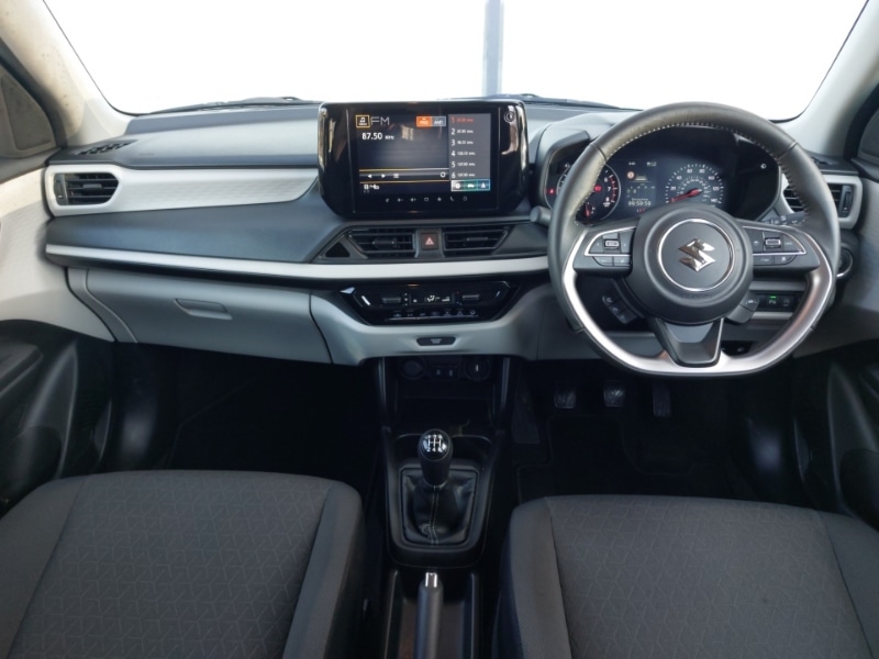 Used Suzuki Swift 2025 for sale - 77948243: Photo 2