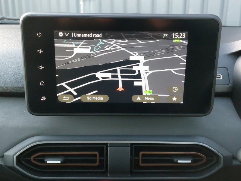 Used Dacia Sandero Stepway 2024 for sale - 77142808: Photo 10