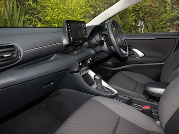 Used Mazda Mazda2 HYBRID 2023 for sale - 77624206: Photo