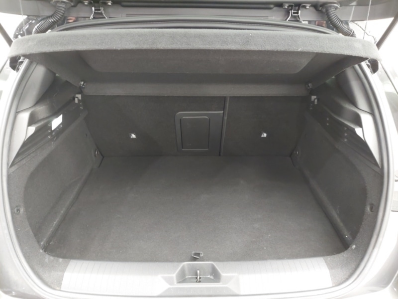 Used Vauxhall Astra 2024 for sale - 77343631: Photo 8