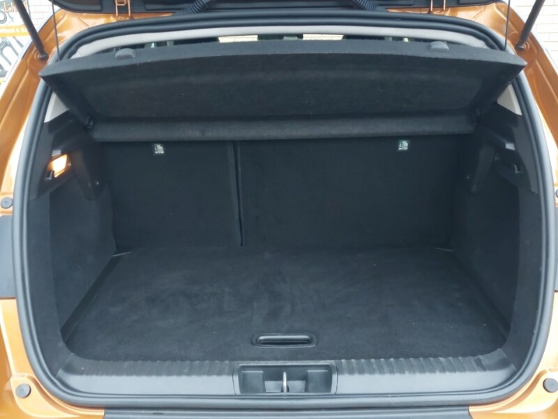 Used Renault Captur 2021 for sale - 77790896: Photo 8