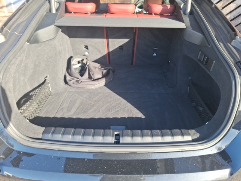 Used BMW i4 2022 for sale - 76915824: Photo 8