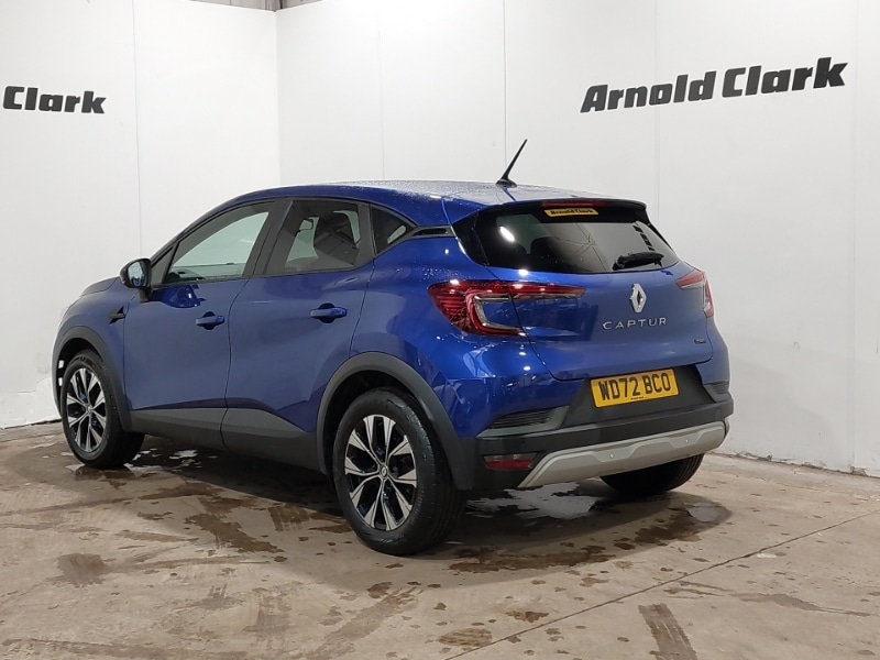 Used Renault Captur 2023 for sale - 77923232: Photo 3