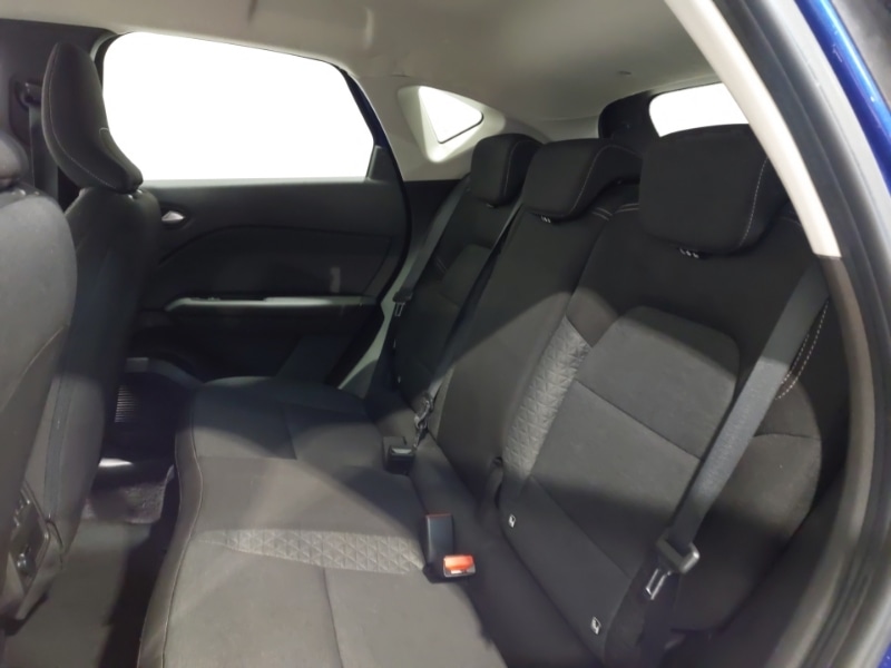 Used Renault Captur 2023 for sale - 77923232: Photo 6