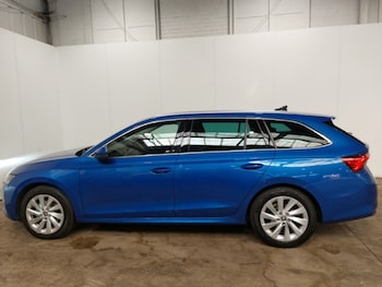 Used Skoda Octavia 2025 for sale - 77115550: Photo