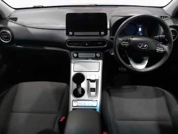 Used Hyundai KONA 2020 for sale - 77162637: Photo