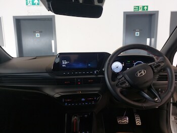 Used Hyundai i20 2024 for sale - 77876653: Photo