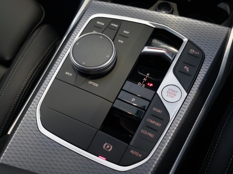 Used BMW 3 Series 2024 for sale - 76532971: Photo 10