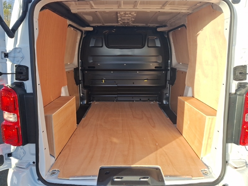 Used Vauxhall Vivaro 2024 for sale - 76987525: Photo 8