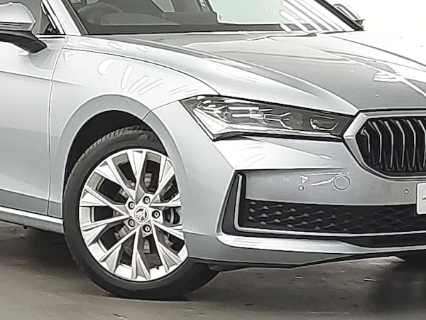 Used Skoda Superb 2024 for sale - 76233200: Photo 9