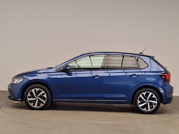 Used Volkswagen Polo 2024 for sale - 76907517: Photo