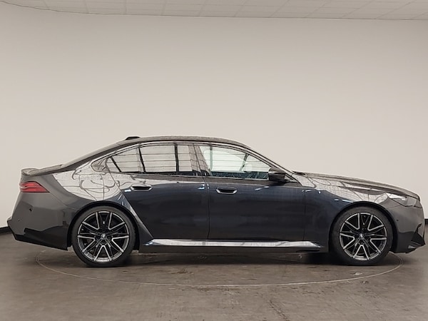 Used BMW M5 2024 for sale - 76335435: Photo 2
