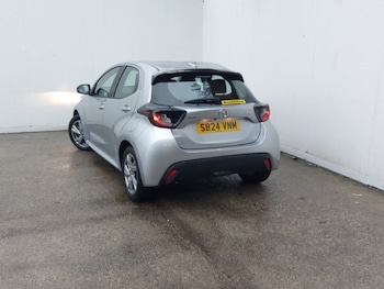 Used Mazda Mazda2 HYBRID 2024 for sale - 76947839: Photo