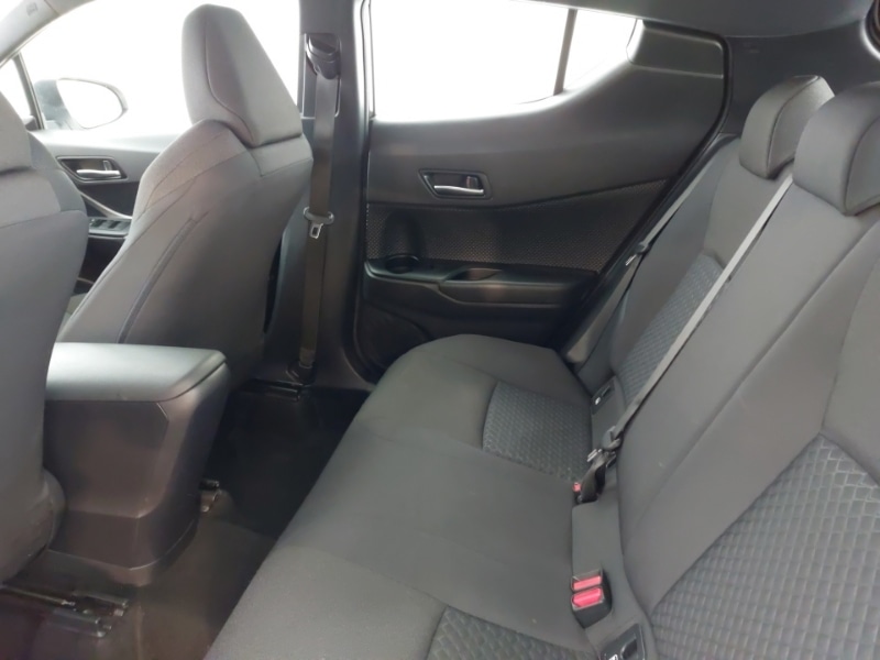 Used Toyota C-HR 2021 for sale - 76392642: Photo 6