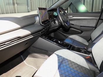 Used Volkswagen Golf 2025 for sale - 78460908: Photo