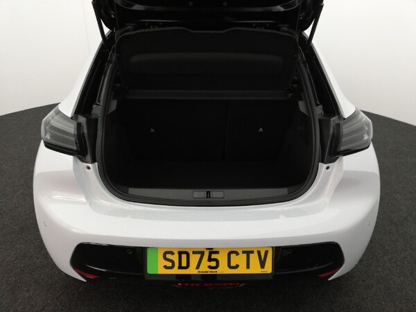 Used Peugeot 208 2025 for sale - 76194879: Photo 8