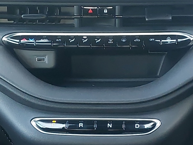 Used Abarth 500 2025 for sale - 76708920: Photo 11