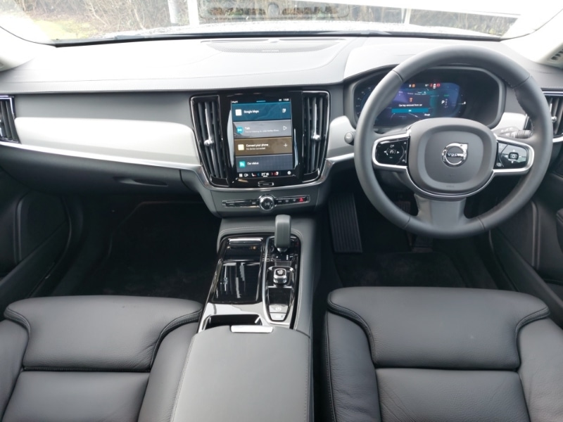 Used Volvo V90 2025 for sale - 77975247: Photo 2