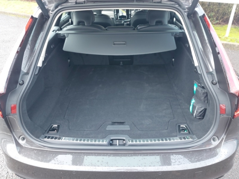 Used Volvo V90 2025 for sale - 77975247: Photo 8