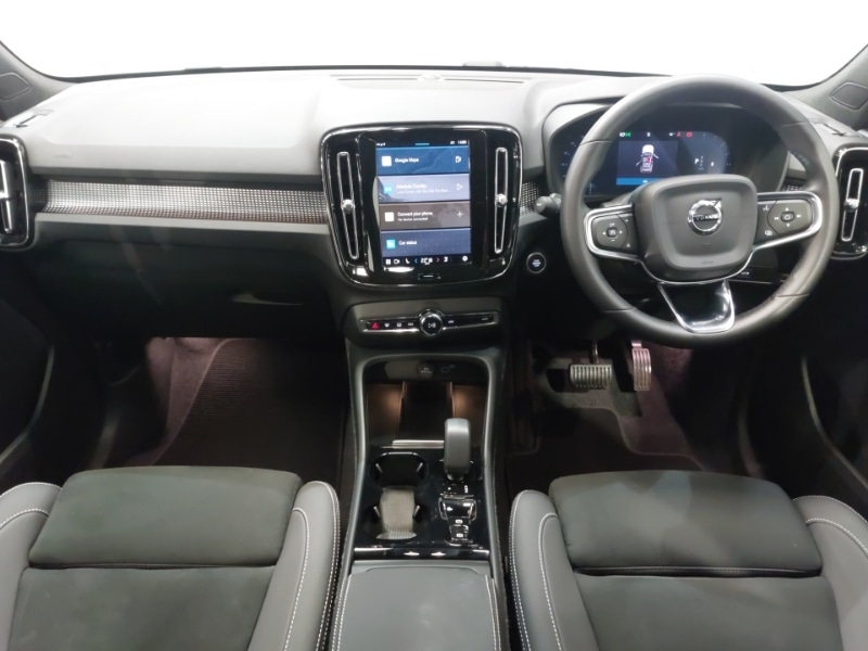 Used Volvo XC40 2024 for sale - 76912197: Photo 2