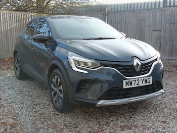 Used Renault Captur 2022 for sale - 77393124: Photo