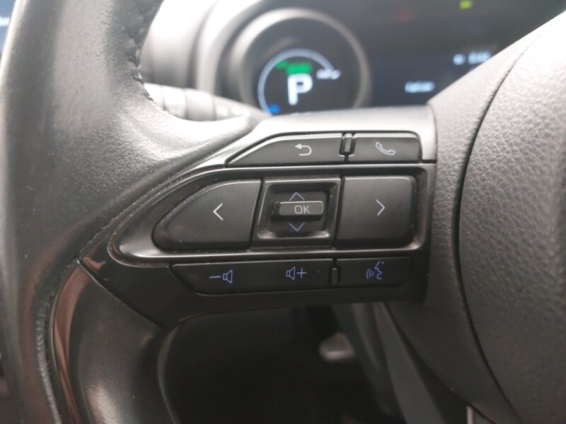 Used Toyota Yaris Cross 2023 for sale - 77531406: Photo 12