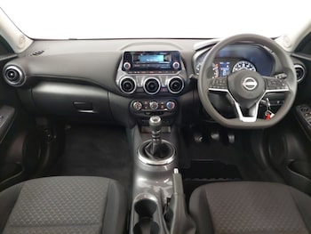 Used Nissan Juke 2023 for sale - 76070688: Photo 2