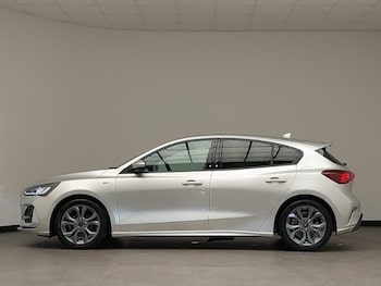 Used Ford Focus 2023 for sale - 77523034: Photo