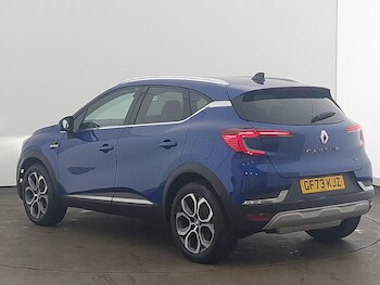 Used Renault Captur 2023 for sale - 77304633: Photo