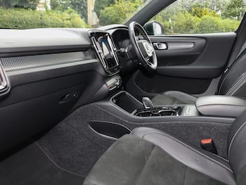 Used Volvo XC40 2020 for sale - 79653612: Photo