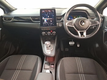Used Renault Captur 2023 for sale - 79214689: Photo