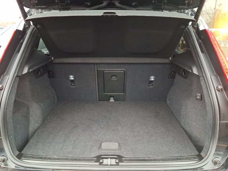 Used Volvo XC40 2022 for sale - 77035453: Photo 8