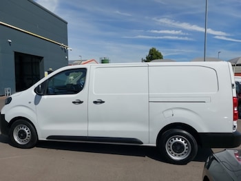 Used Vauxhall Vivaro 2024 for sale - 79538397: Photo