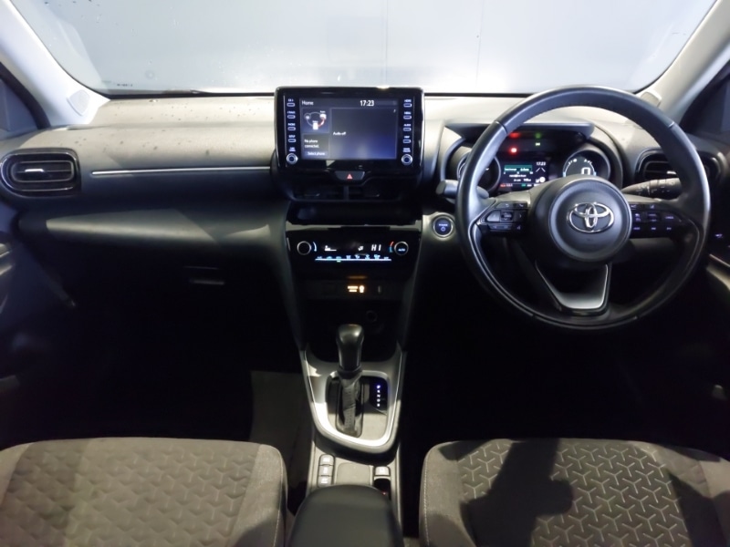 Used Toyota Yaris Cross 2022 for sale - 77995583: Photo 2