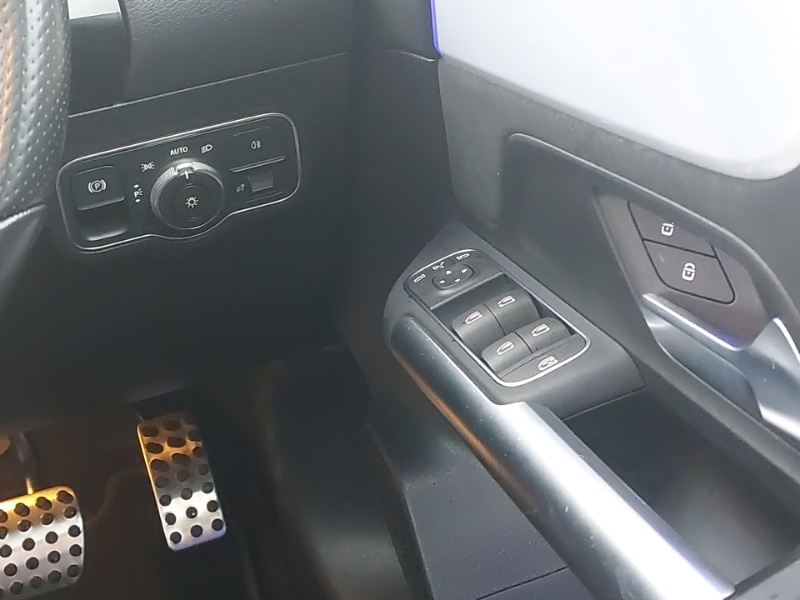 Used Mercedes-Benz EQA 2022 for sale - 77173964: Photo 10