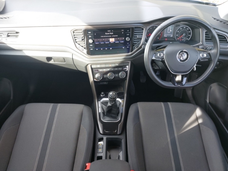 Used Volkswagen T-Roc 2019 for sale - 76749606: Photo 2